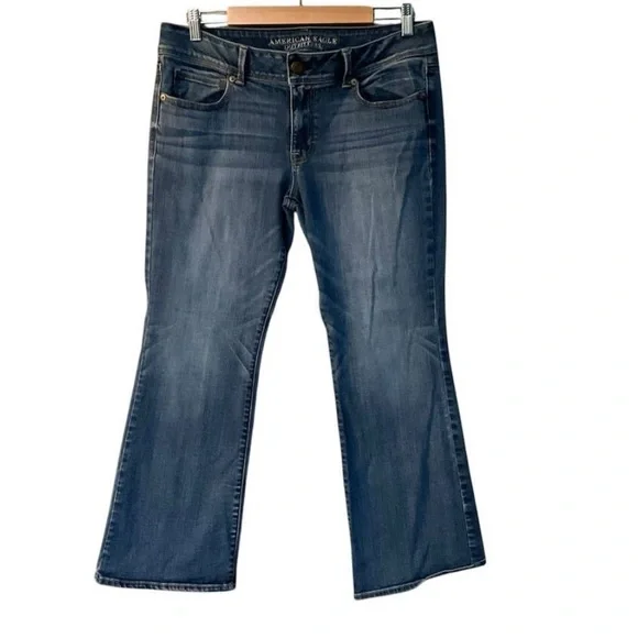 American Eagle Women's Kick Boot Super Stretch Bootcut Blue Jeans Size 14 - Picture 1 of 10